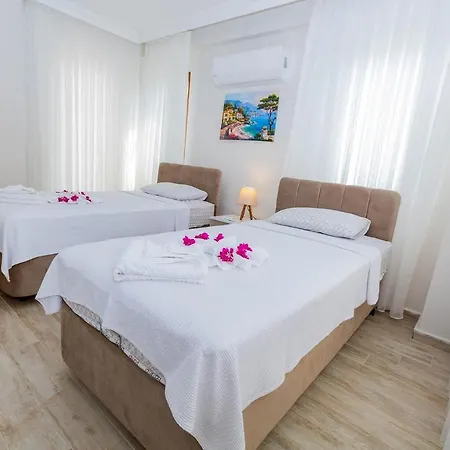 Meltem - 4 Bedroom All En Vilă *